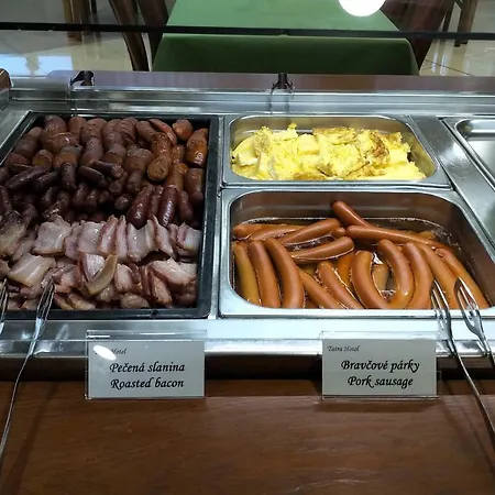 Tatra فندق بوبراد